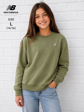 New Balance Kids Olive Green Fleece Crewneck Sweatshirt Size L (14/16)
